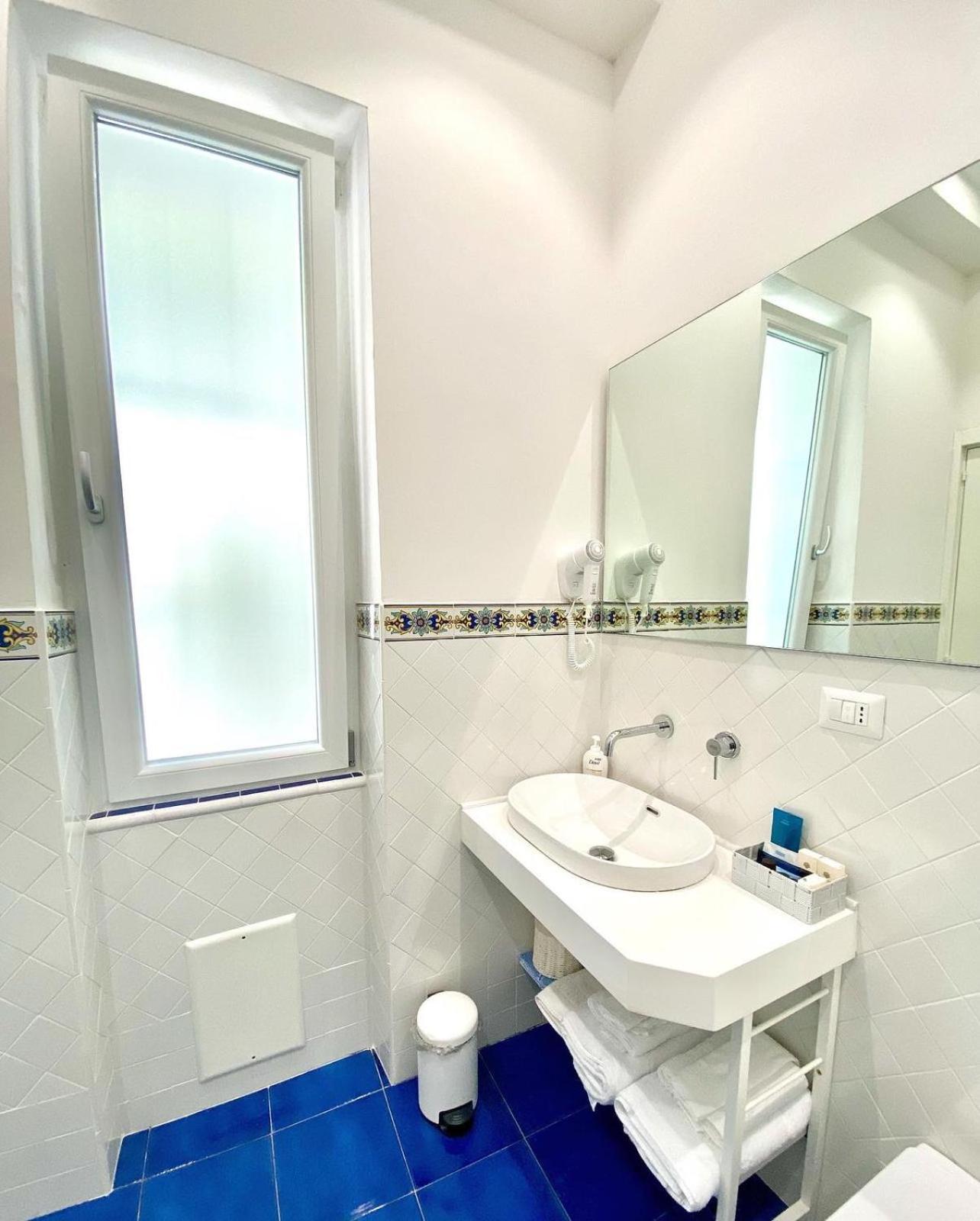 Vietri Residence Villa Giordano Sea View Amalfi Coast מראה חיצוני תמונה